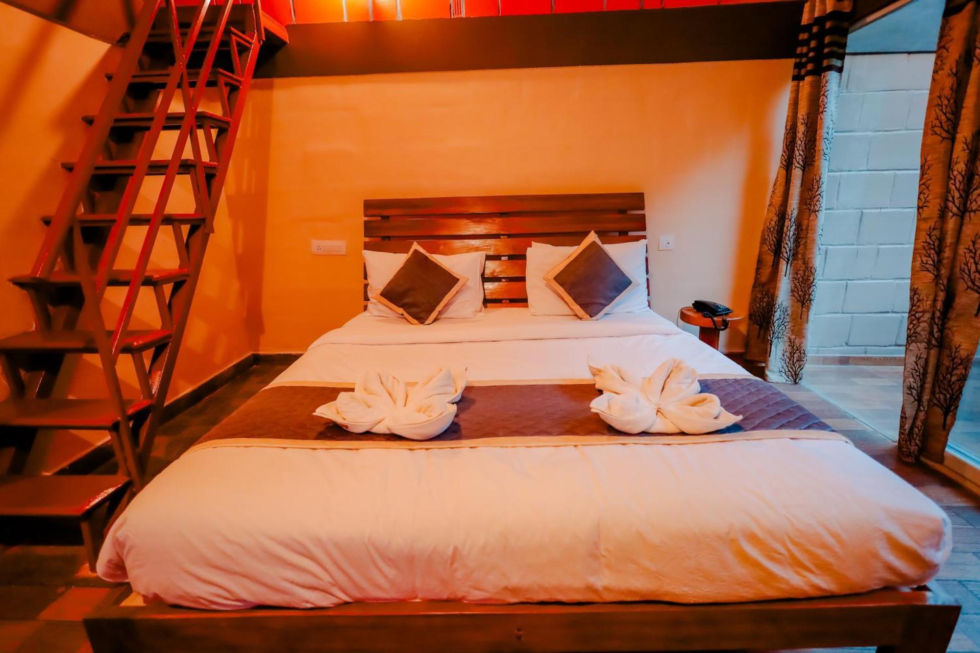 Mookanana Jungle Resort And Spa 하산 외부 사진
