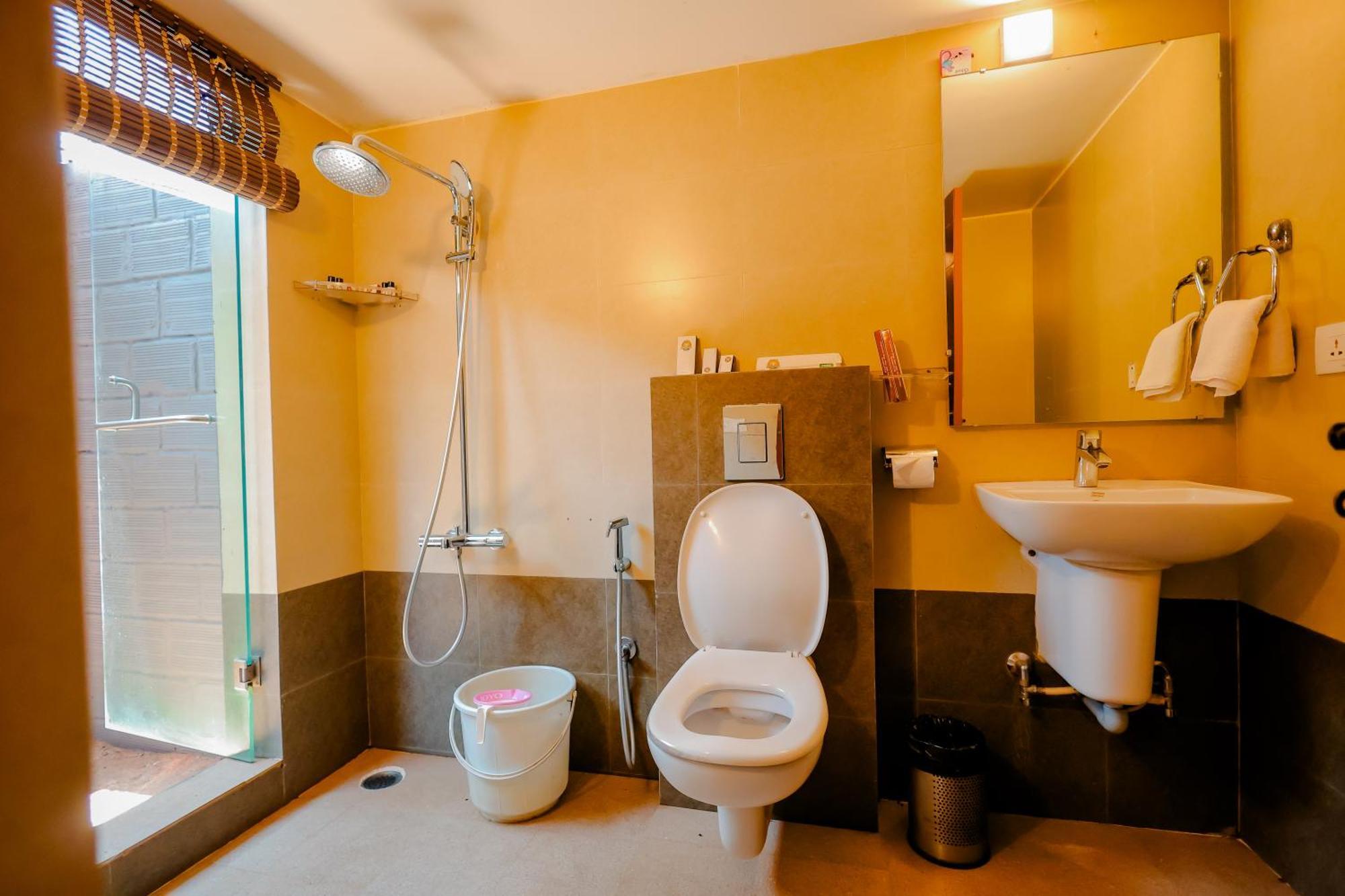 Mookanana Jungle Resort And Spa 하산 외부 사진